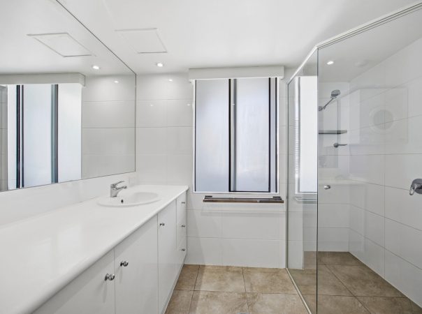 1301/8 Albert Avenue, Broadbeach, Qld 4218 AU