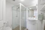 15/96-98 Stanhill Drive, Chevron Island, QLD 4217 AU