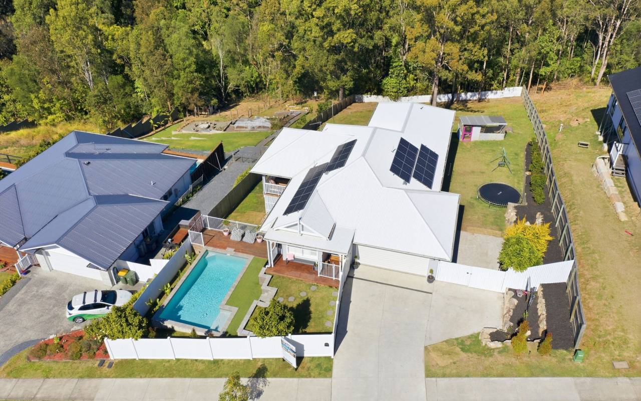 18 Regal Drive, Canungra, QLD 4275 AUSTRALIA