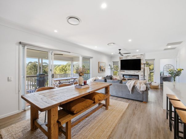 18 Regal Drive, Canungra, QLD 4275 AUSTRALIA