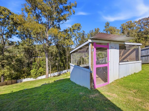 18 Regal Drive, Canungra, QLD 4275 AUSTRALIA