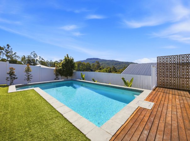 18 Regal Drive, Canungra, QLD 4275 AUSTRALIA