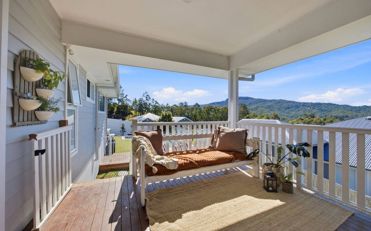 18 Regal Drive, Canungra, QLD 4275 AUSTRALIA