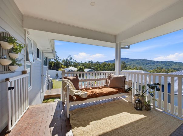 18 Regal Drive, Canungra, QLD 4275 AUSTRALIA