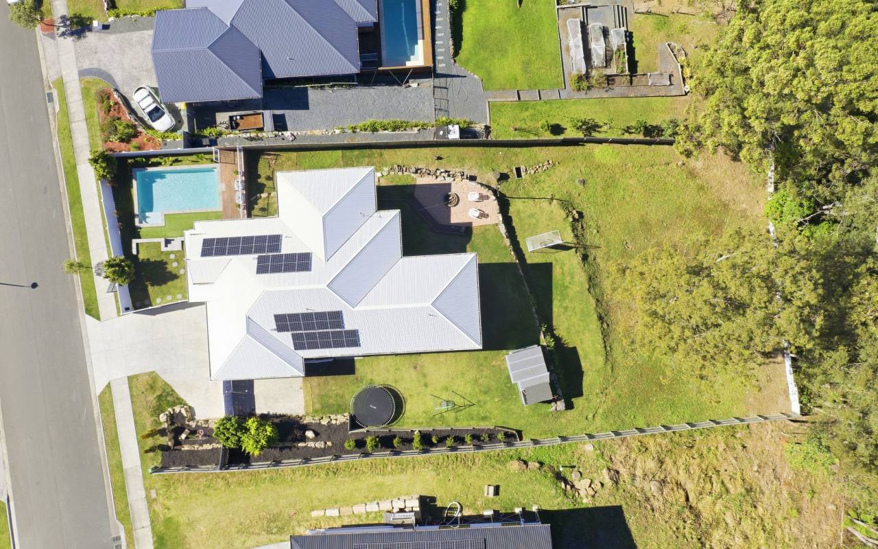 18 Regal Drive, Canungra, QLD 4275 AUSTRALIA